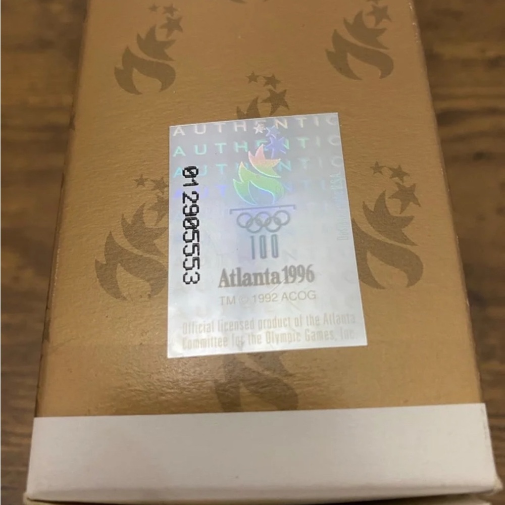 Hallmark Keepsake Ornament The Olympic Spirit Collection Olympic Triumph - Picture 7 of 7